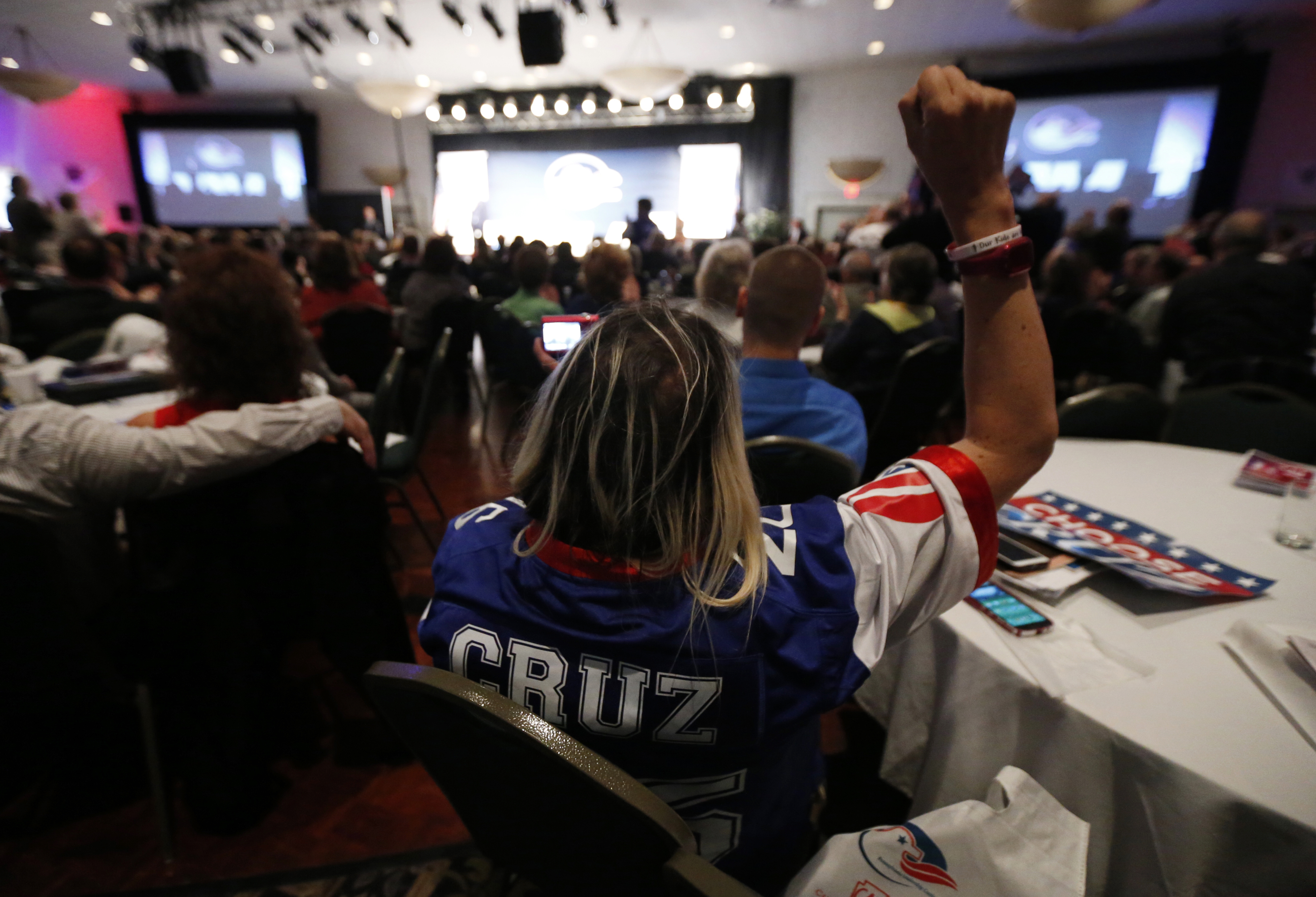 Una seguidora de Ted Cruz en una conferencia en Pensilvania./AP