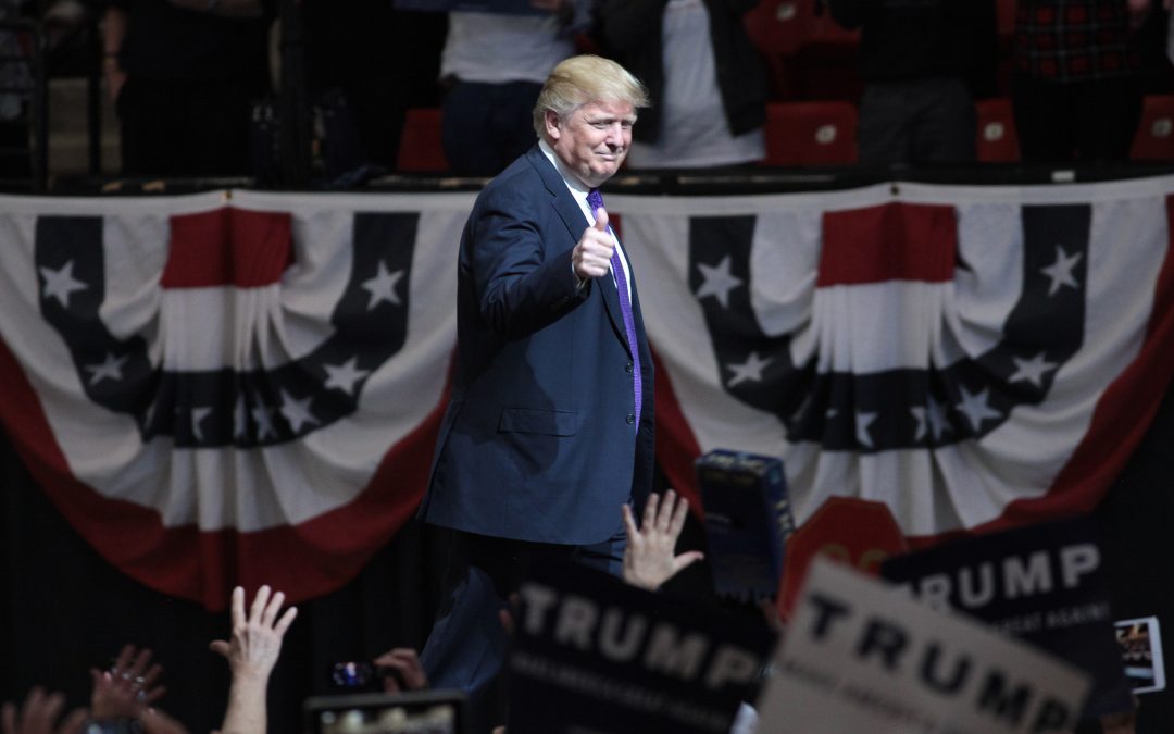 Por qué no es probable que Donald Trump suavice su discurso antes de noviembre